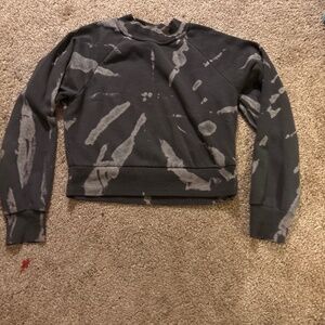 Cropped sweater